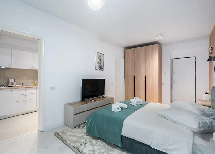 Central Residence Studio P18